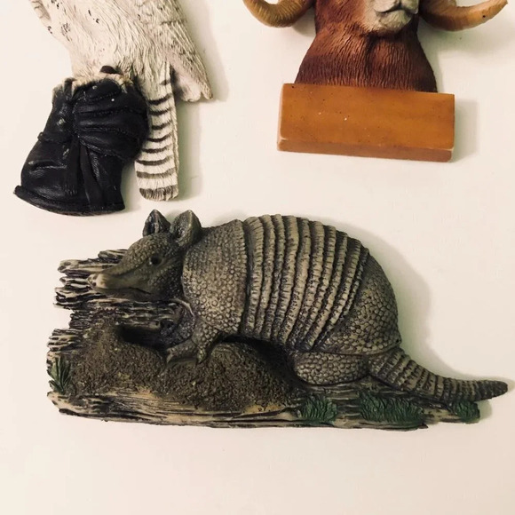 Vintage 1998 J R Animal Magnets Ram Eagle and  Armadillo - Picture 4 of 15